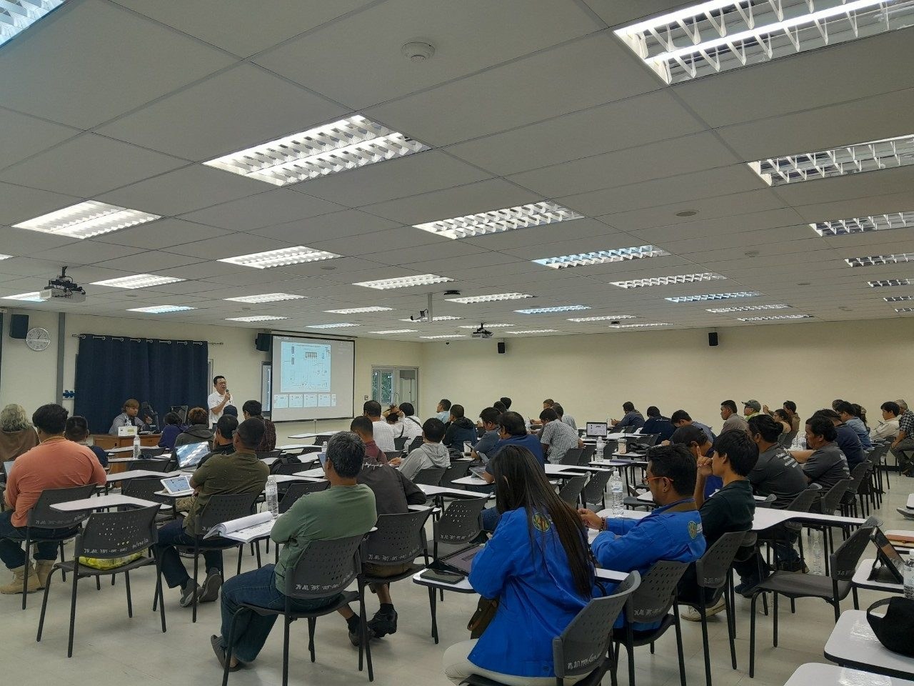 การอบรม ENERGY STORAGE SOLAR SYSTEM ทางเลือกใหม่ อิสระภาพทางด้านพลังงาน ครั้งที่ 3