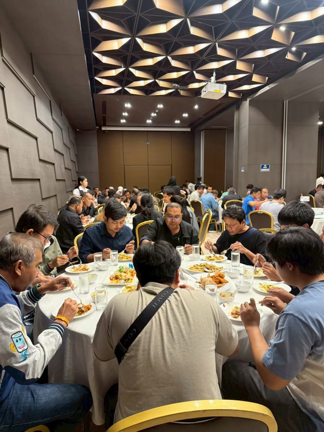 งานอบรม Energy Storage & Solar System ครั้งที่ 13  ณ  โรงแรมต้นอ้อย แกรนด์ หาดใหญ่ จ.สงขลา   วันที่ 15 พ.ย. 2568