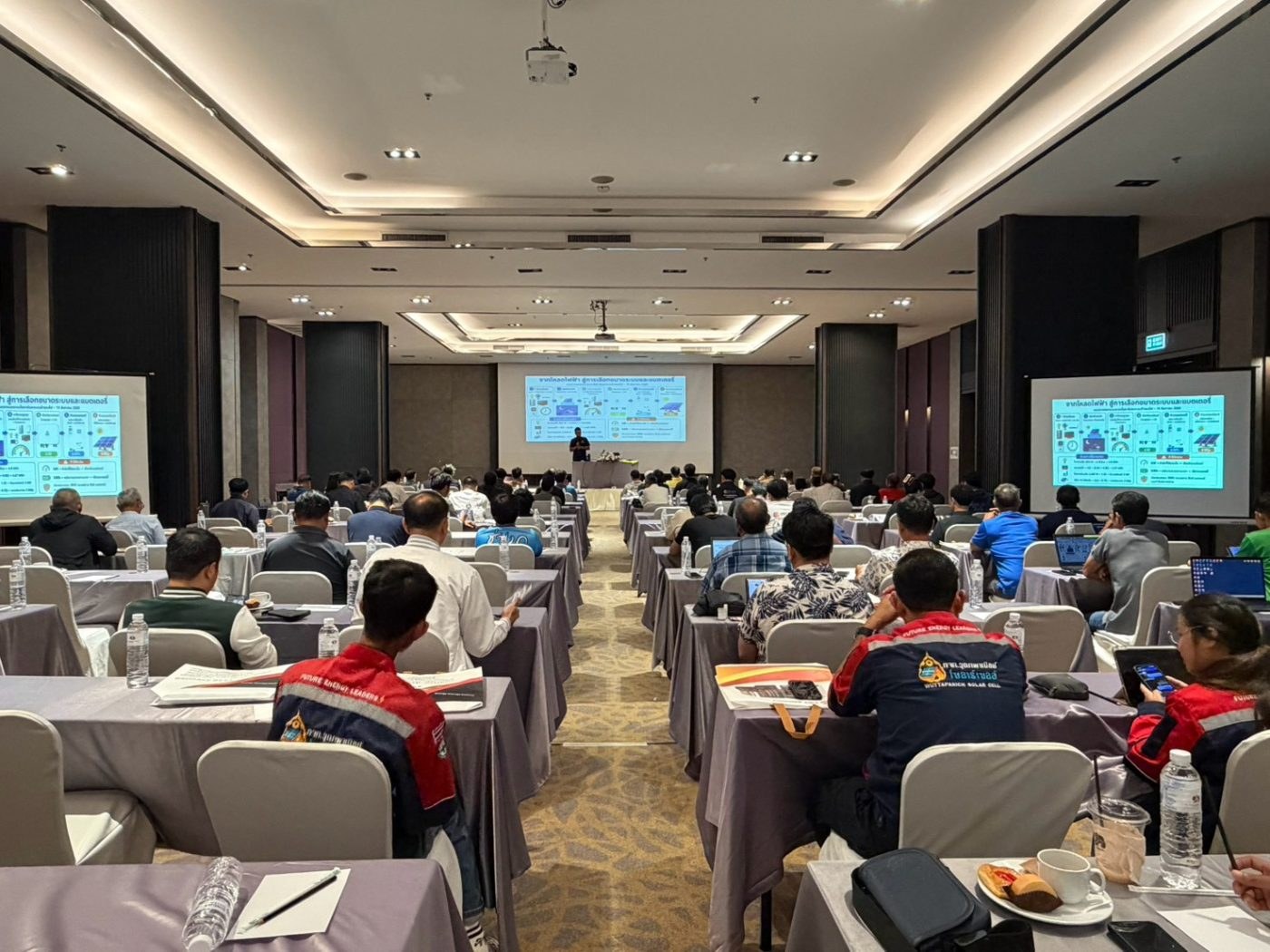 งานอบรม Energy Storage & Solar System ครั้งที่ 16  ณ  โรงแรม ทีเค พาเลศ แอนด์คอนเวนชั่น กรุงเทพฯ วันที่ 15 ส.ค. 2568